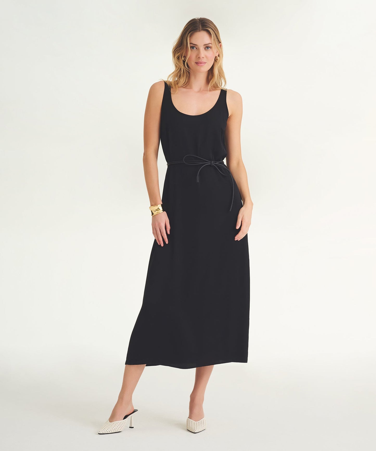 The Weightless Dress
