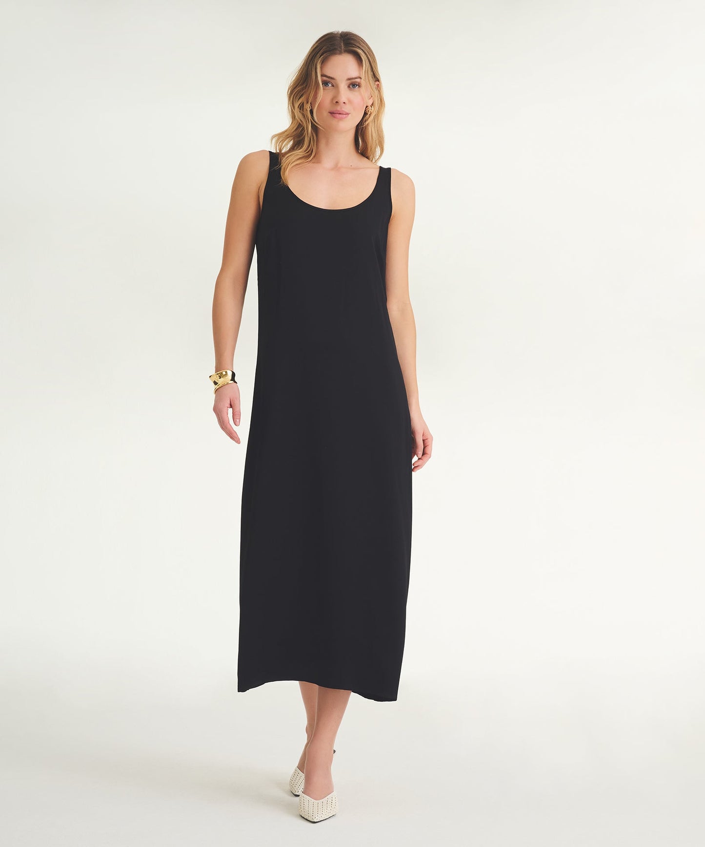 The Weightless Dress