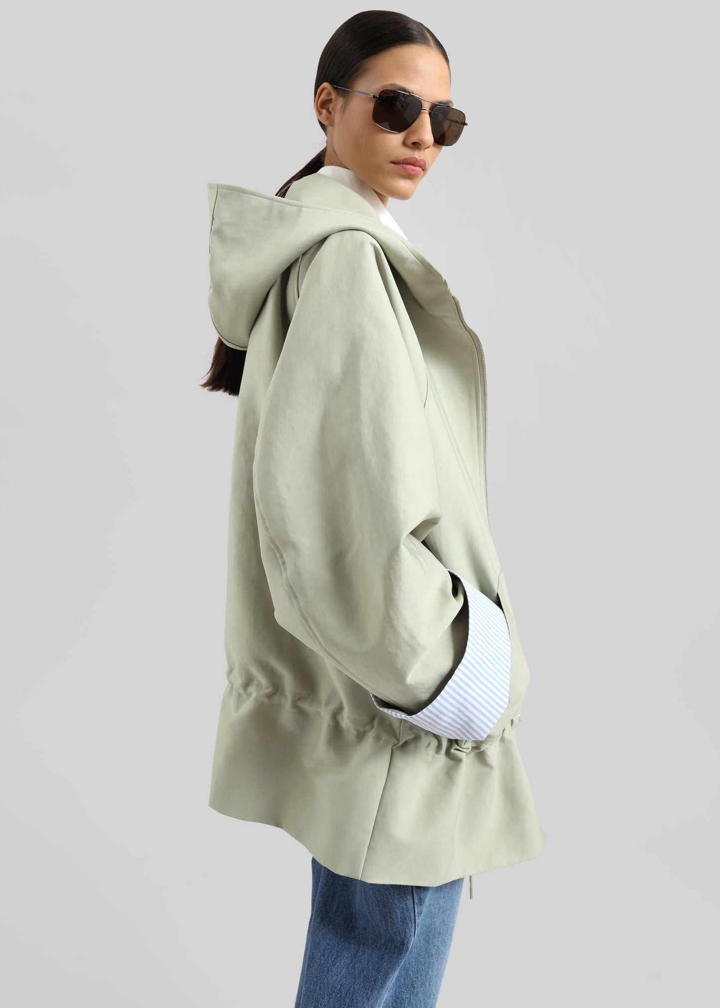 Calvor Drawstring Jacket - Sage
