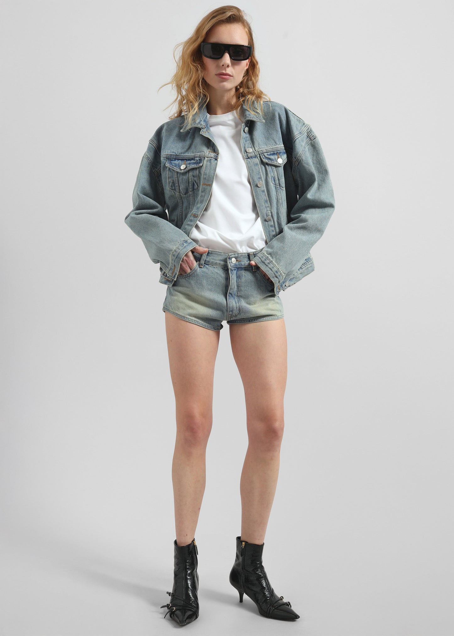 Ceylon Sharp Shoulder Denim Jacket - Light Wash