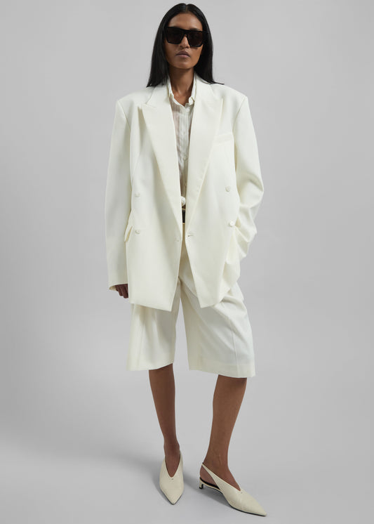 Bilbao Pleated Wool Bermuda Shorts - Off White