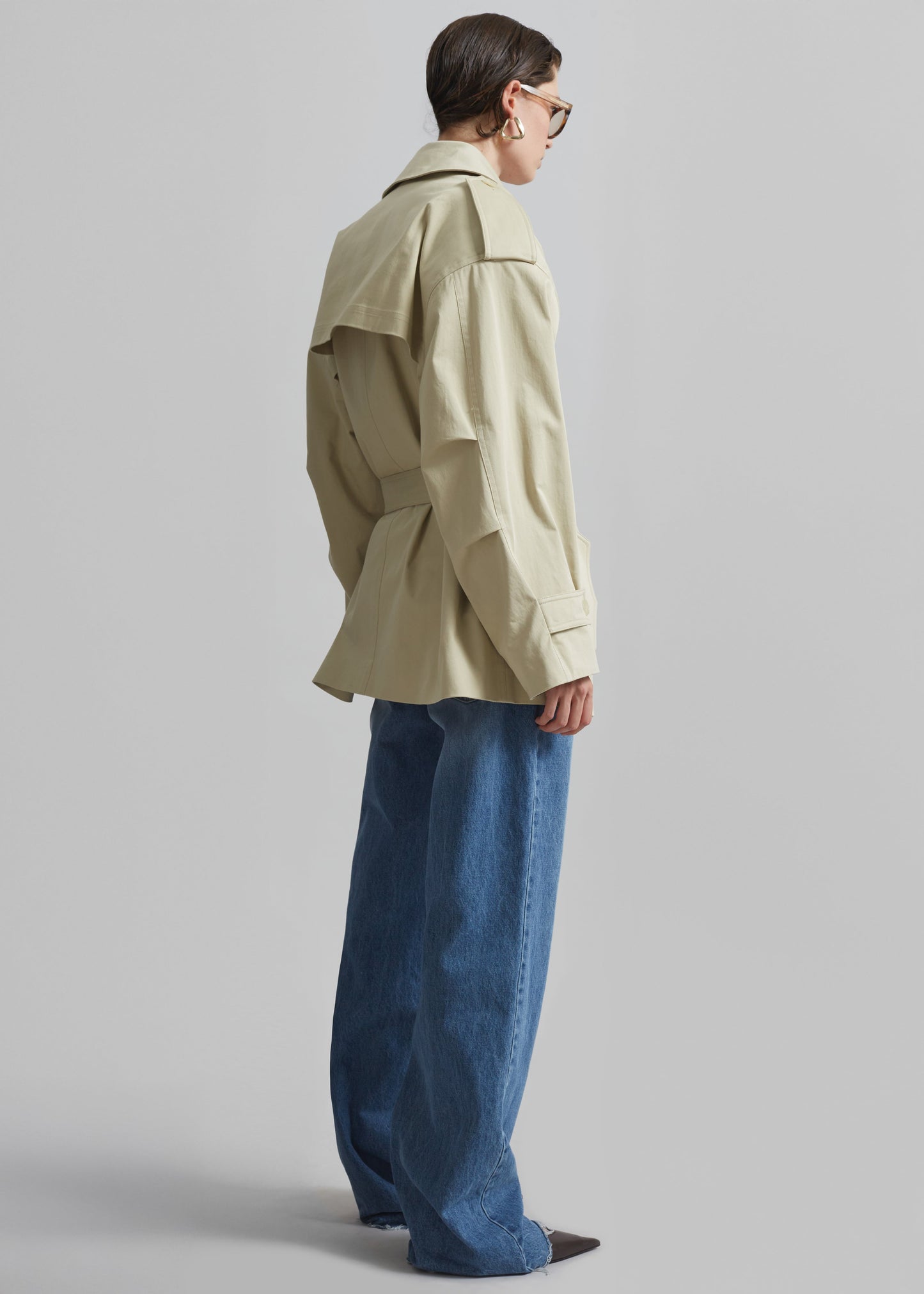 Zurich Oversized Short Trench - Cement